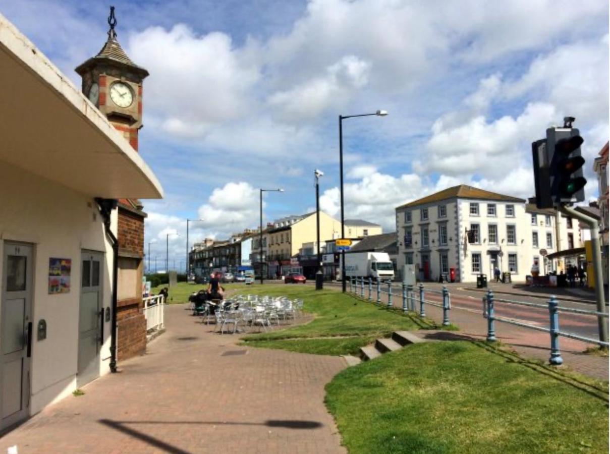 Bobby'S Bolthole Apartment Heysham Exterior foto